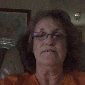 Meet your Posher, Raina